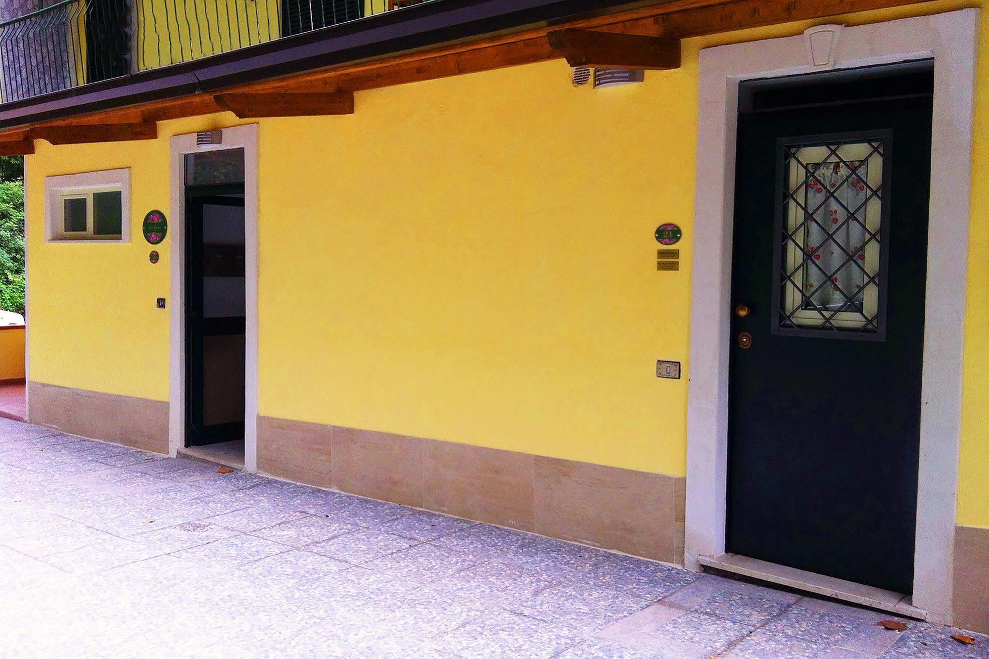 Bed and Breakfast Il Roseto Frosinone Exterior foto