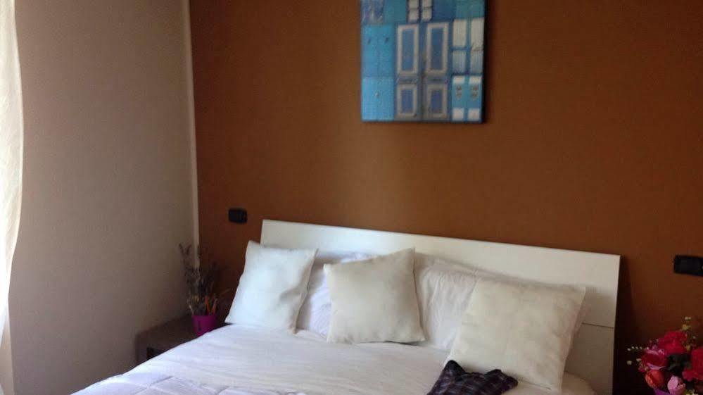 Bed and Breakfast Il Roseto Frosinone Exterior foto