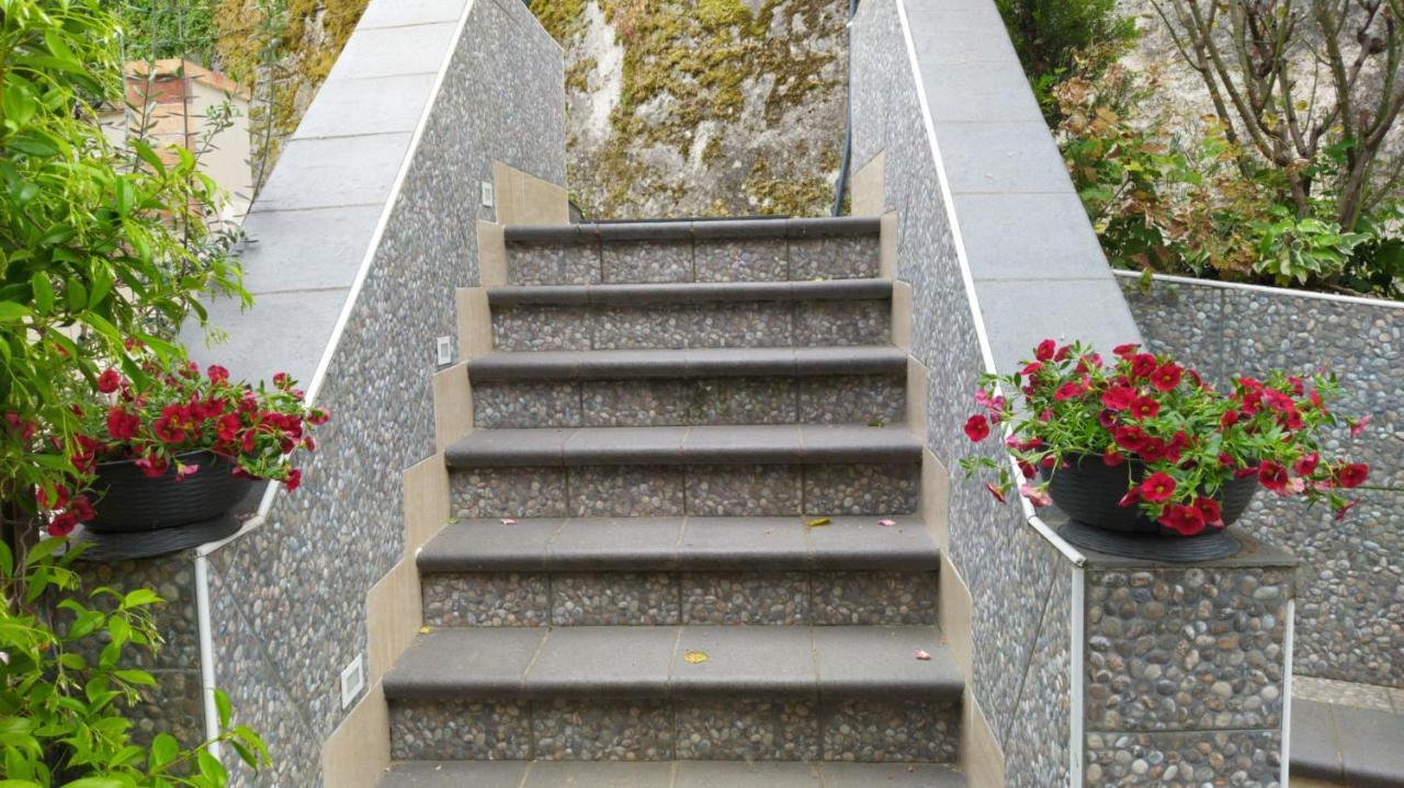 Bed and Breakfast Il Roseto Frosinone Exterior foto